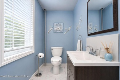 Amazing opportunity to buy this legal two family located near to - photo 14