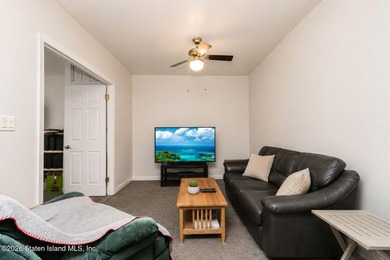Amazing opportunity to buy this legal two family located near to - photo 20