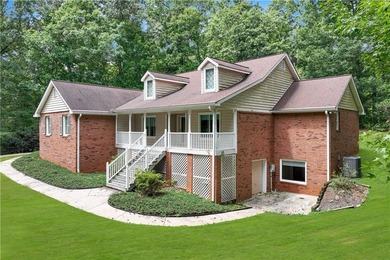 Lake Lanier Home Active Under Contract in Gainesville Georgia