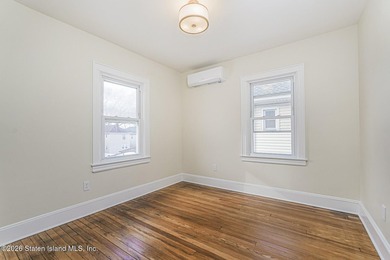 The one you've been waiting for in Westerleigh Turn key... new - photo 13