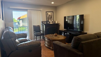 2-bedroom, 1-bath condominium for sale in a convenient West Palm - photo 3