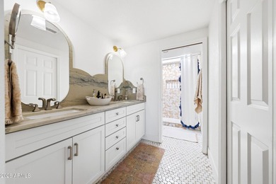 Tucked inside the coveted Biltmore corridor, this residence - photo 7