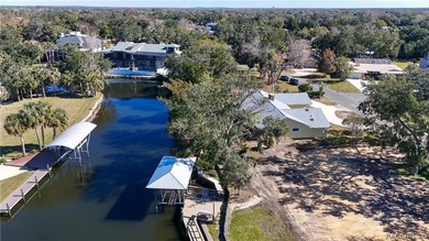 Looking for a waterfront home to make your own? Check out this - photo 49
