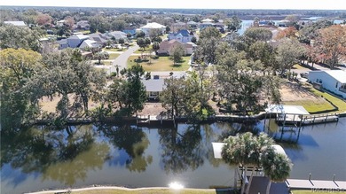 Looking for a waterfront home to make your own? Check out this - photo 50