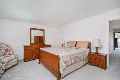 Welcome to 291 Travis Avenue - a semi-attached home located in - photo 11