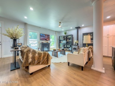 Welcome to this totally renovated, move-in ready 5 bedroom, 3 - photo 12