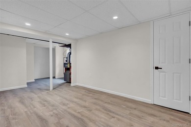 Completely Renovated in Lindenhurst Village. Many New Features - photo 15