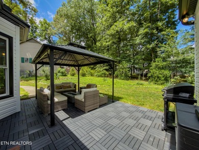 Welcome to this totally renovated, move-in ready 5 bedroom, 3 - photo 35