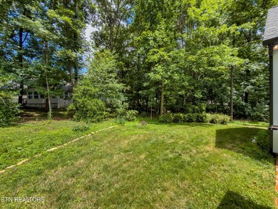 Welcome to this totally renovated, move-in ready 5 bedroom, 3 - photo 37