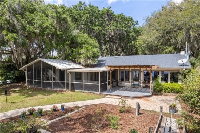 Lake Home Sale Pending in Melrose, Florida