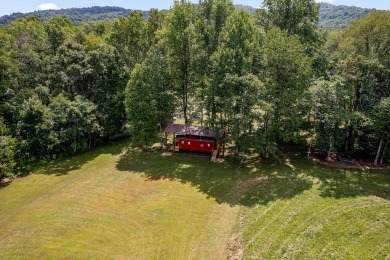 Turn-key family farms like this are a rare find! Immaculately - photo 6