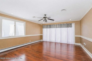 They don't make homes like this anymore. This sprawling - photo 13