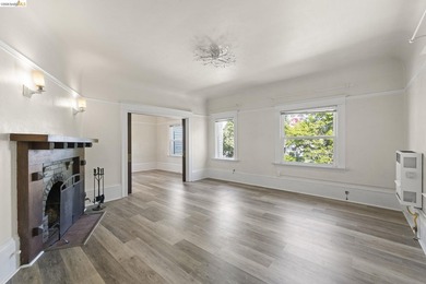 In the heart of the vibrant Rockridge corridor, two minutes from - photo 17