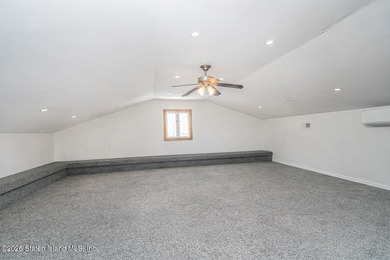 They don't make homes like this anymore. This sprawling - photo 18