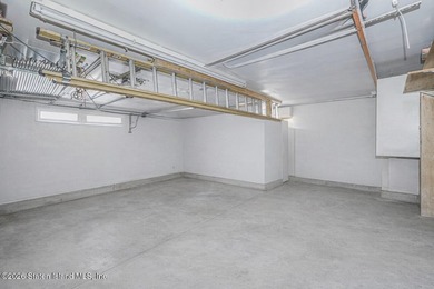 They don't make homes like this anymore. This sprawling - photo 22
