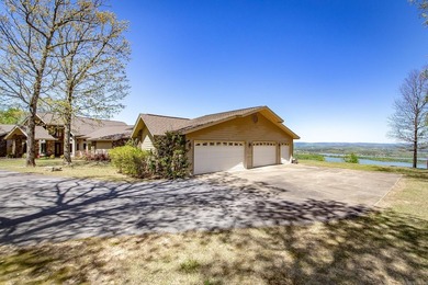 A truly one-of-a kind lake area retreat! Offered for the first - photo 4