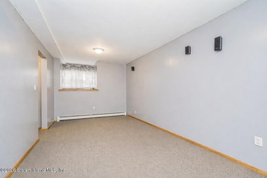 They don't make homes like this anymore. This sprawling - photo 34