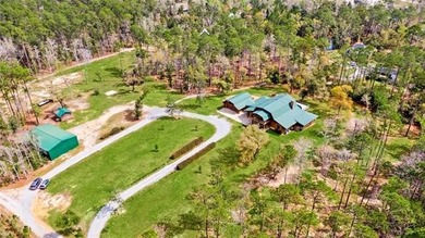 New Price! NO FLOODING AT THIS LOVELY ESTATE. Your dream of - photo 36