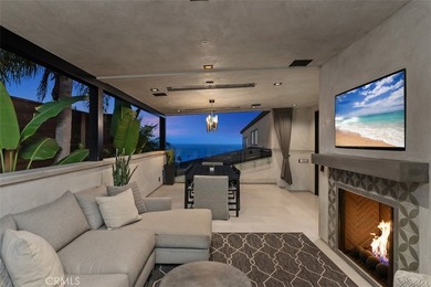 STUNNING 180-DEGREE OCEAN VIEWS, PRIME LOCATION, PRISTINE - photo 4