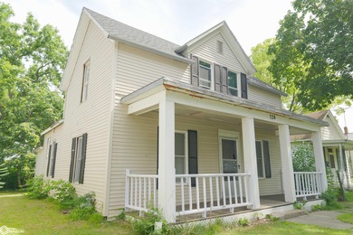 Mississippi River - Des Moines County Home For Sale in Burlington Iowa