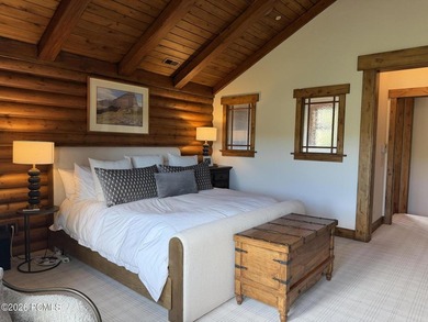 Meticulously maintained 4,037 sq. ft., 5 BR attached Tuhaye Home - photo 14