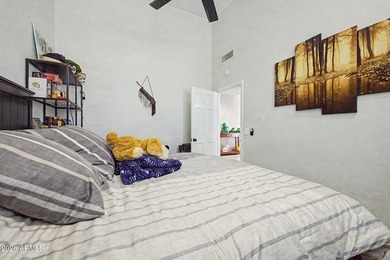 This one-of-a-kind, 4 bed 3 bath home is beautiful, modern, and - photo 21