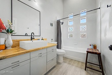 This one-of-a-kind, 4 bed 3 bath home is beautiful, modern, and - photo 22