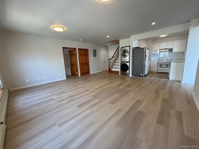 Welcome to this stunning newly renovated penthouse residence in - photo 6