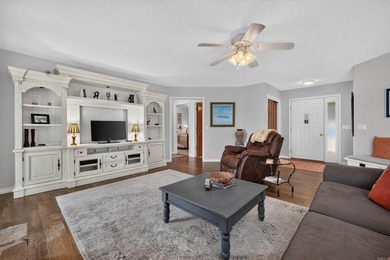 Rare opportunity on Lake Balboa! This custom-built waterfront - photo 9