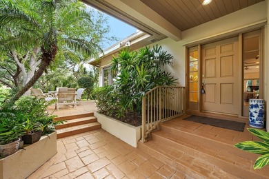This Lovely Jupiter Hills home with rare private guest cottage - photo 4