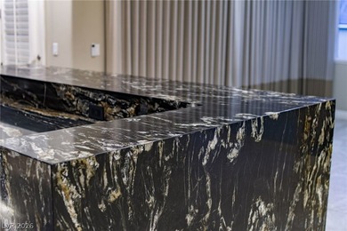Rare luxury penthouse in the highly sought-after Mira Villa - photo 19
