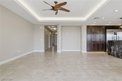 Rare luxury penthouse in the highly sought-after Mira Villa - photo 21