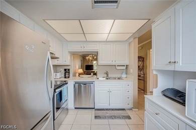 Wake up just minutes from the water and spend your days enjoying - photo 8