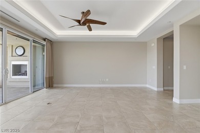 Rare luxury penthouse in the highly sought-after Mira Villa - photo 28