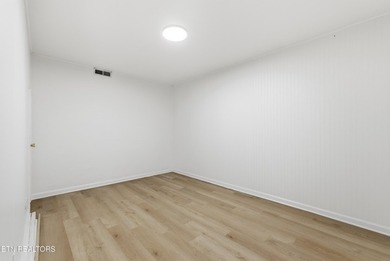 Prime Kingston Location with Seasonal Lake Views & Timeless - photo 32
