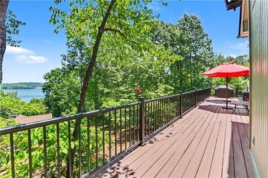 SPECTACULAR YEAR-ROUND WATER VIEWS of Lake Keowee from all of - photo 36