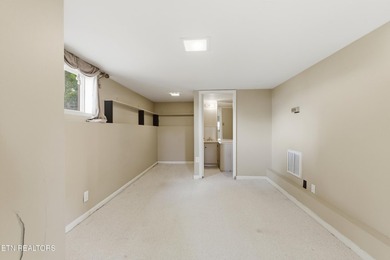 Prime Kingston Location with Seasonal Lake Views & Timeless - photo 39