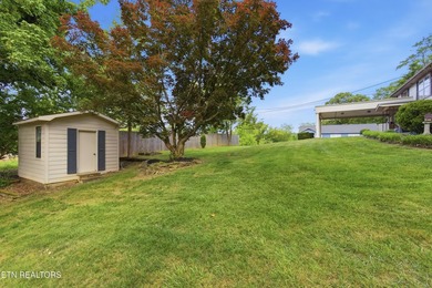 Prime Kingston Location with Seasonal Lake Views & Timeless - photo 43