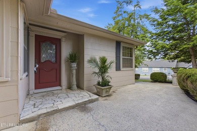 Prime Kingston Location with Seasonal Lake Views & Timeless - photo 45