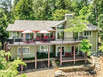 SPECTACULAR YEAR-ROUND WATER VIEWS of Lake Keowee from all of - photo 48
