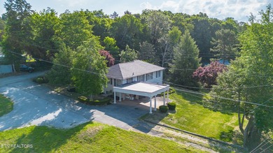 Prime Kingston Location with Seasonal Lake Views & Timeless - photo 52