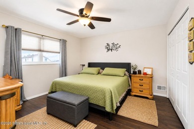 Welcome to 55 Devens Street in Staten Island! This beautifully - photo 19