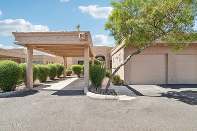 Fully renovated 2-bedroom, 2-bathroom townhouse in sought after - photo 27