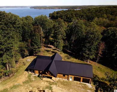 Lake Home For Sale in Kuttawa, Kentucky