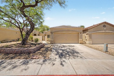 Beautiful 2-bedroom, 2-bathroom home with office in gated - photo 1