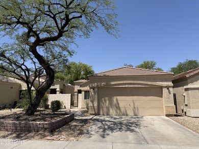 Beautiful 2-bedroom, 2-bathroom home with office in gated - photo 2