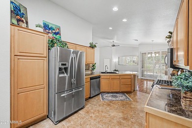 Beautiful 2-bedroom, 2-bathroom home with office in gated - photo 3