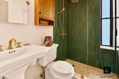 Perched high above Riverside Park, Residence 9F is a masterfully - photo 6