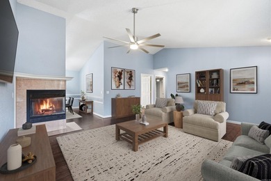 Rare find priced to sell on the East Side of The Village! - photo 5