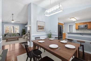 Rare find priced to sell on the East Side of The Village! - photo 7